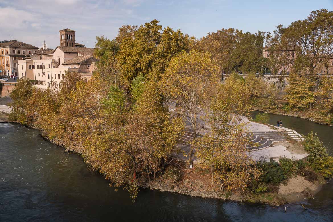 This is a panoramic shot of Isola Tiberina, an essential stop on your 4-day Rome itinerary.
