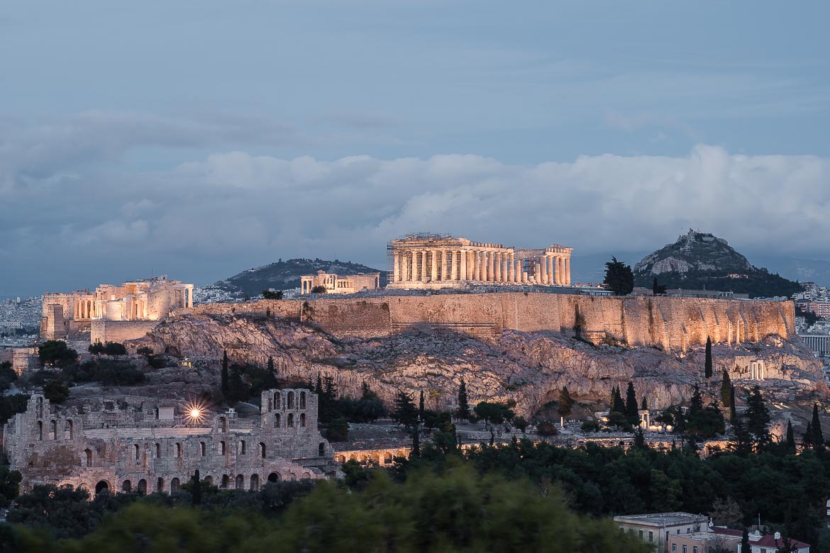 This image shows the Acropolis lit at dusk. It's probably the most characteristic view of the city.