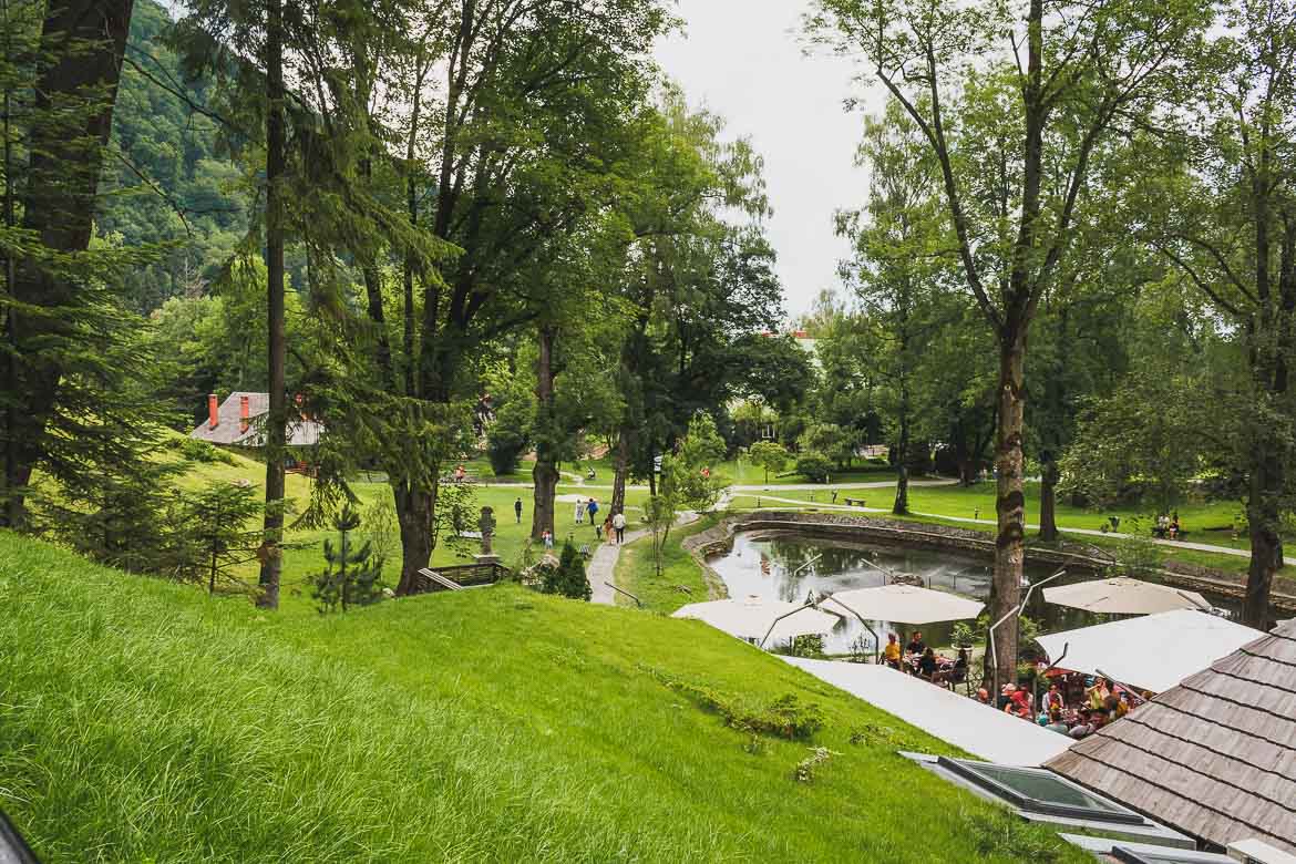 This is a photo of the Castelul Bran park. Enjoy a half day trip from Brasov to Bran Castle.