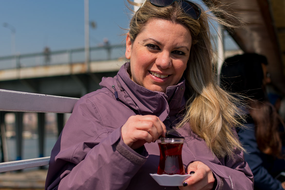 Turkish tea is omnipresent in Istanbul. It is even served on the ferries. Istanbul food guide: Sugar, spice and love.