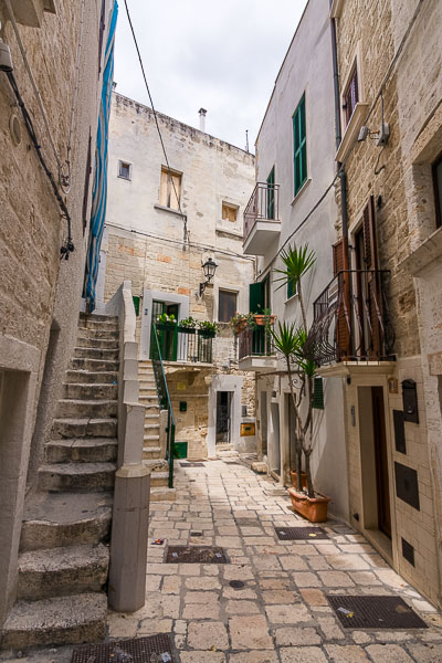 This is a photo of a quaint narrow alley in centro storico, the historic centre.